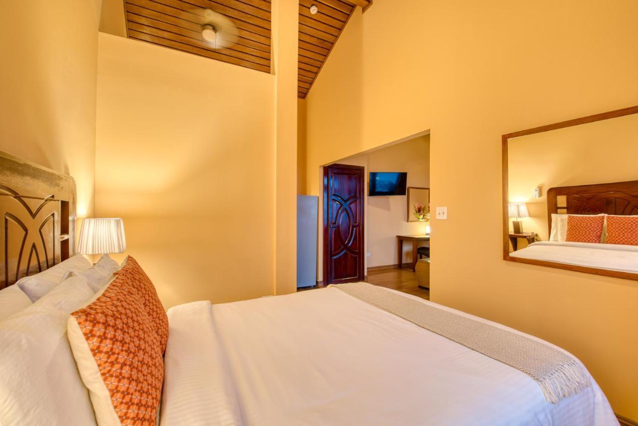 Hotel Palma Royale Bocas Town