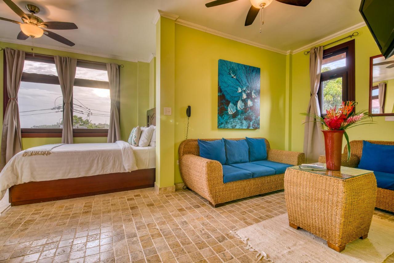 Palma Royale Bocas Town